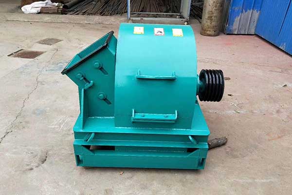 木材粉碎機 木材粉碎機